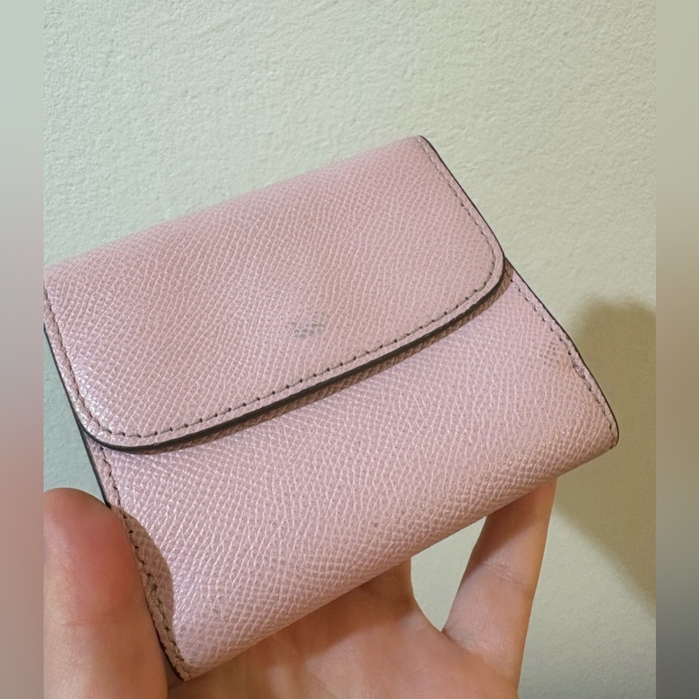 Bundle Coach Light Pink Leather Wallet and Shoulder Bag - Picture 7 of 16